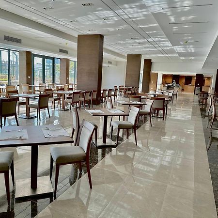 Phoenix Hotel & Wellness Sheikh Zayed City Luaran gambar